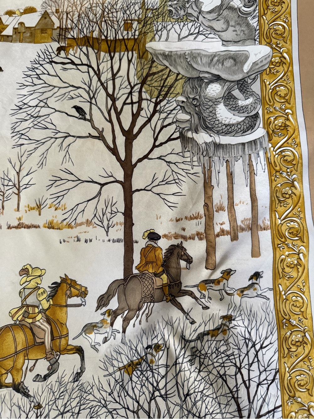 Hermes L’hiver Silk Scarf. - Picture 4 of 16